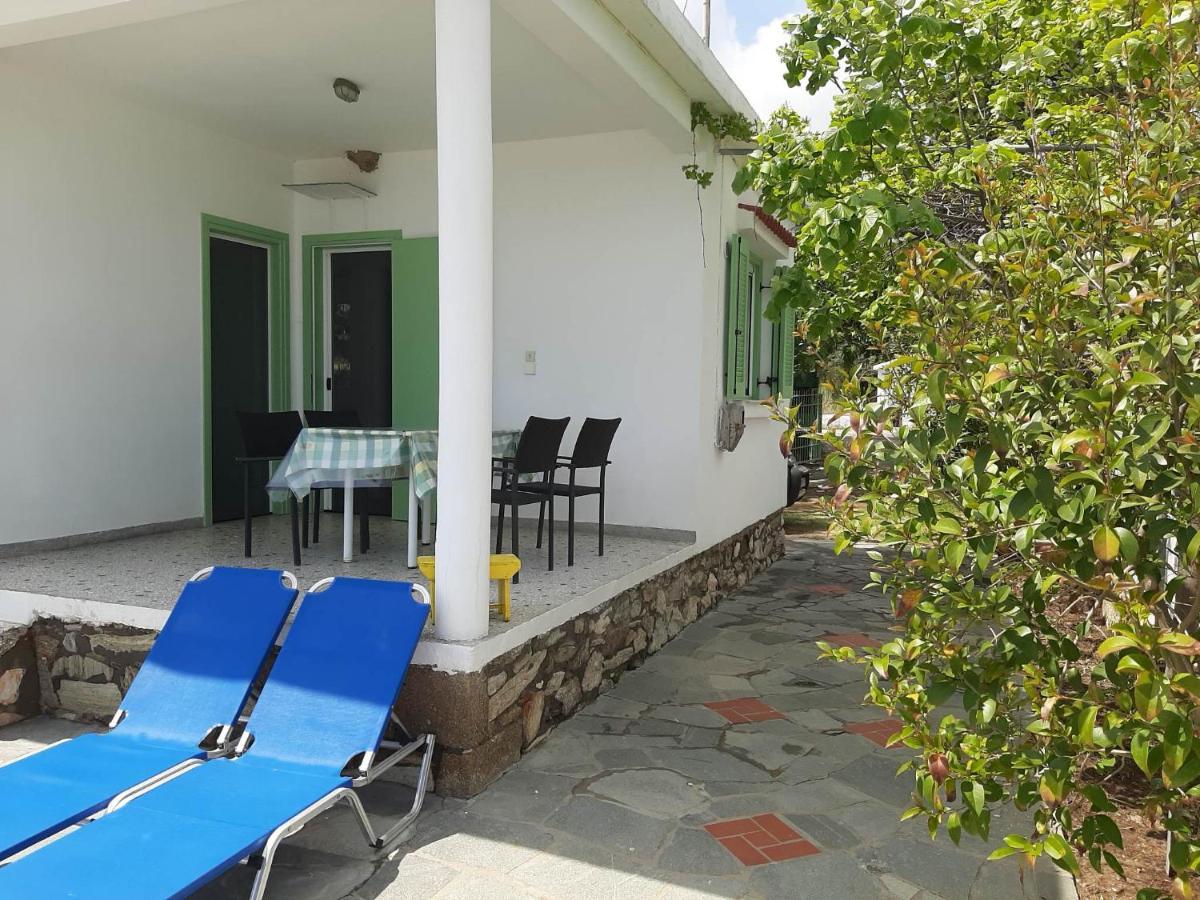 House Kokkalas On The Beach Pyrgadikia Exterior foto