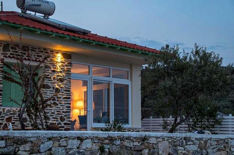 House Kokkalas On The Beach Pyrgadikia Exterior foto